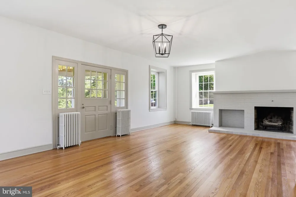 8805 REICHARD ROAD Fairplay, MD 21733