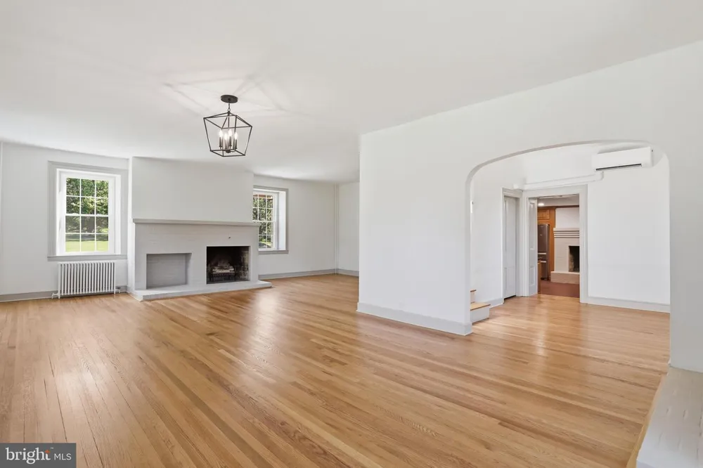 8805 REICHARD ROAD Fairplay, MD 21733