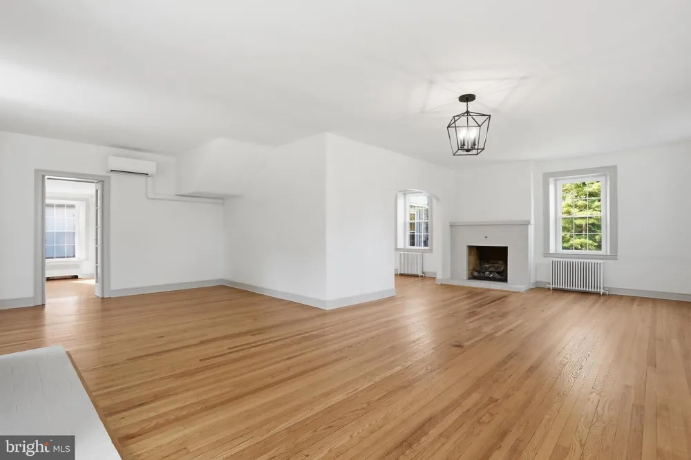 8805 REICHARD ROAD Fairplay, MD 21733