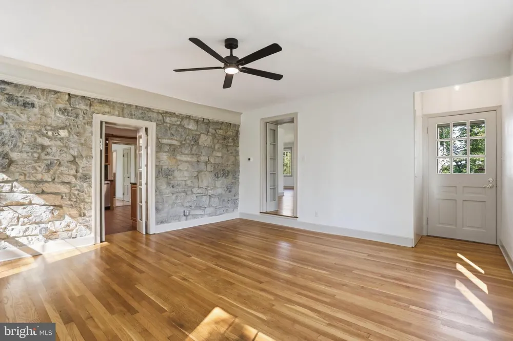 8805 REICHARD ROAD Fairplay, MD 21733