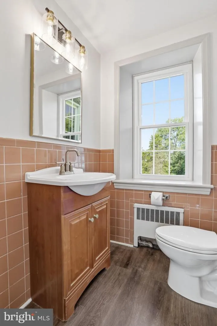 8805 REICHARD ROAD Fairplay, MD 21733