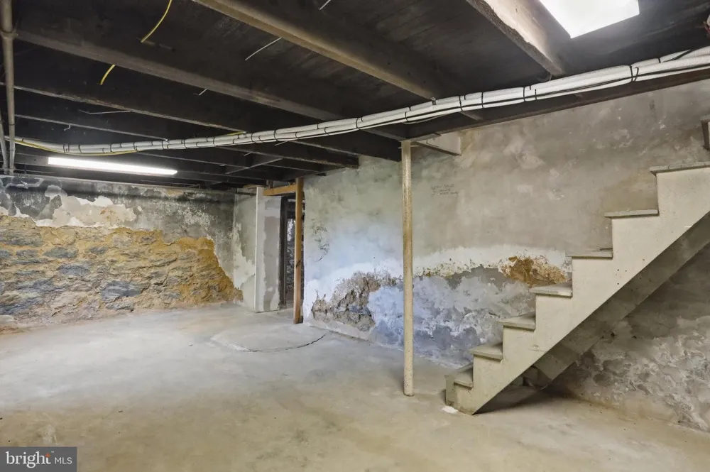 8805 REICHARD ROAD Fairplay, MD 21733