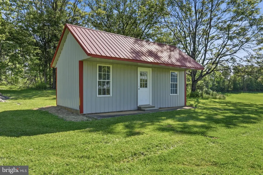 8805 REICHARD ROAD Fairplay, MD 21733