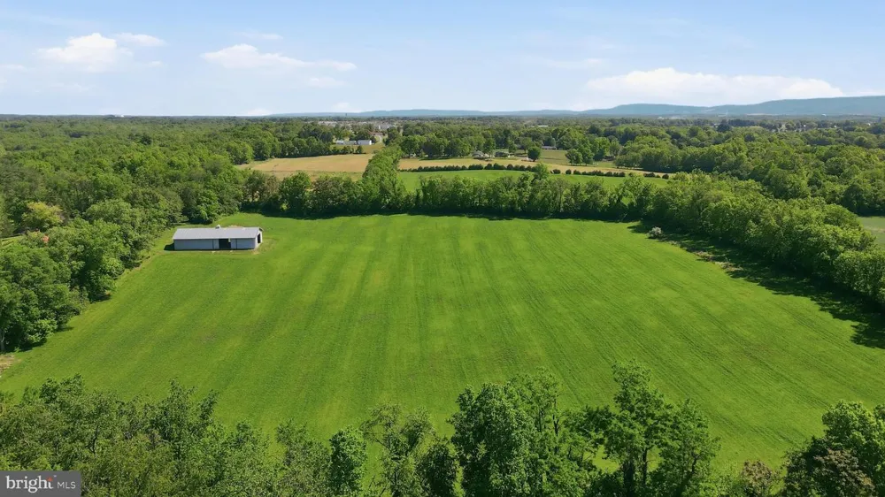 8805 REICHARD ROAD Fairplay, MD 21733