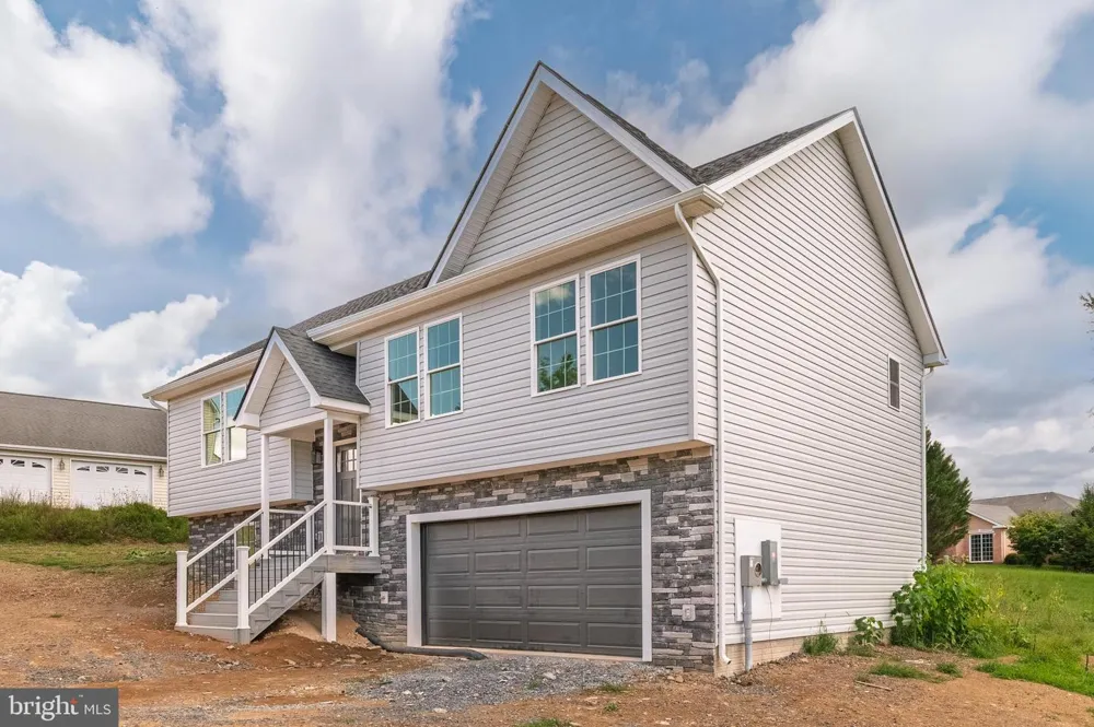 38 WATERVIEW DRIVE Capon Bridge, WV 26711