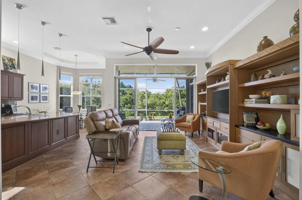 9902 Via Elegante Wellington, FL 33411