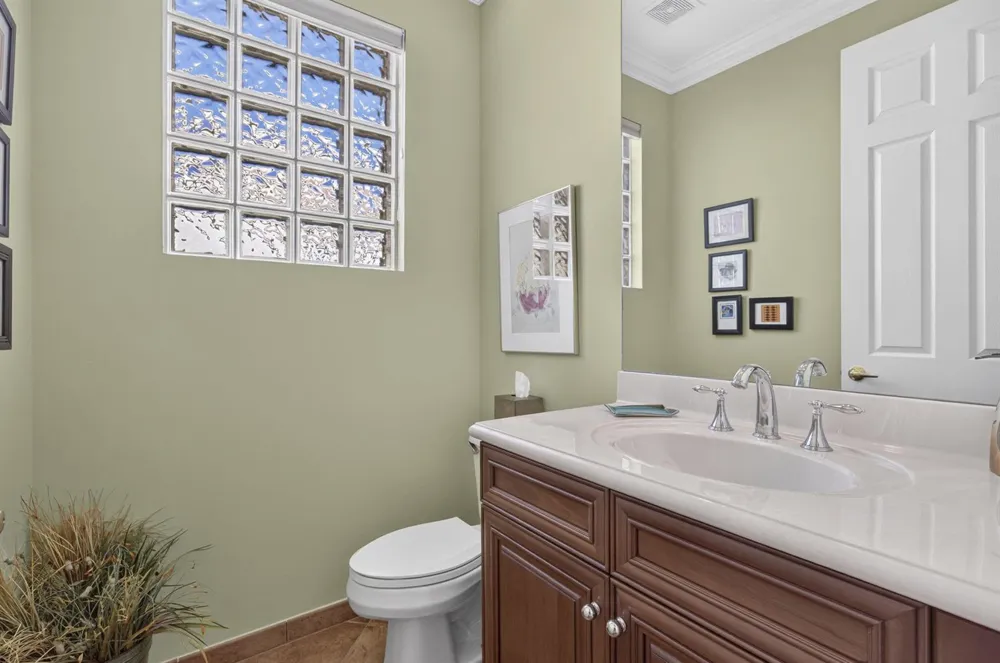 9902 Via Elegante Wellington, FL 33411