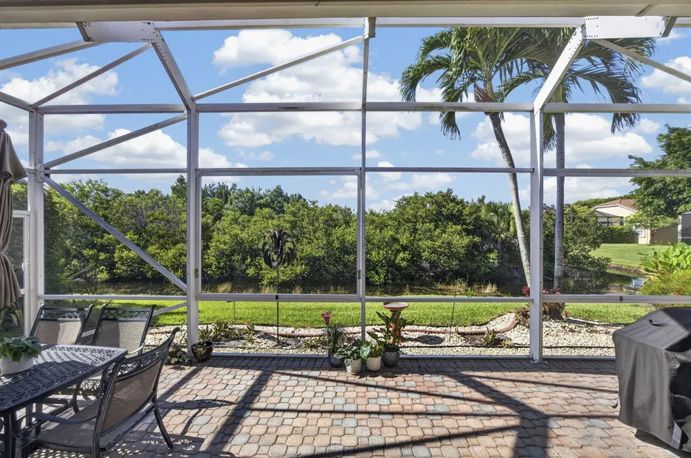 9902 Via Elegante Wellington, FL 33411