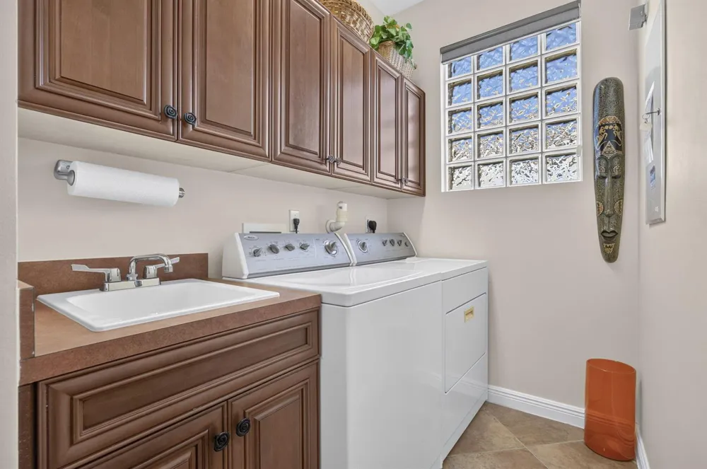9902 Via Elegante Wellington, FL 33411