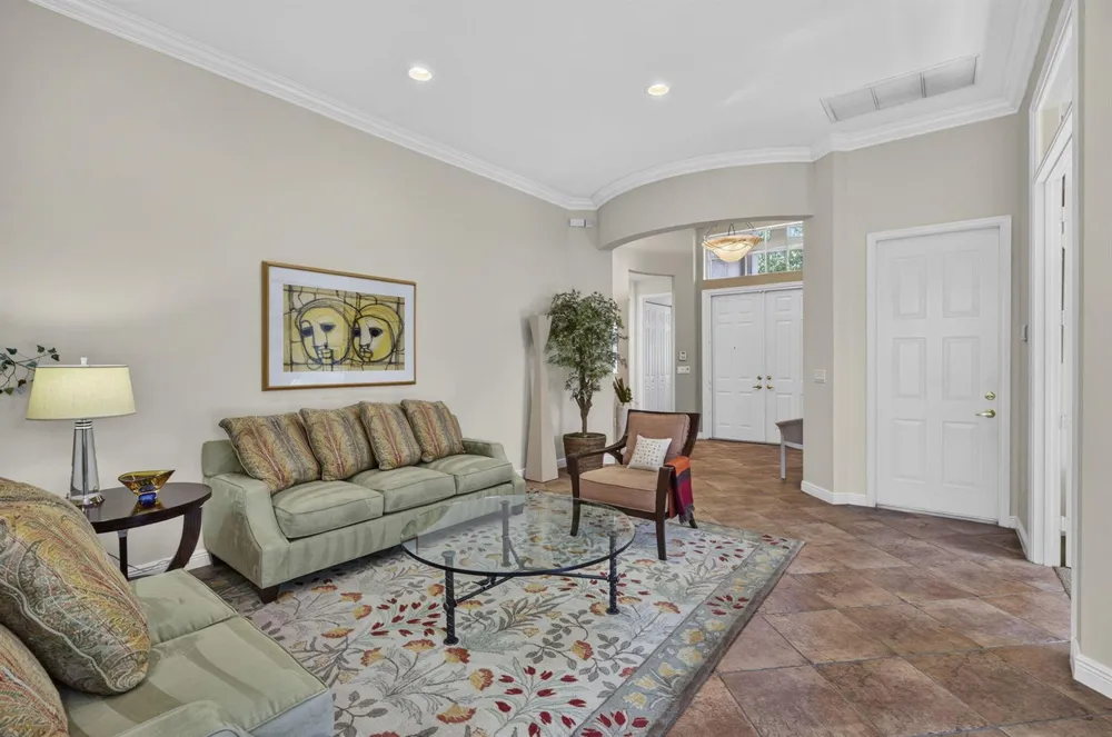 9902 Via Elegante Wellington, FL 33411