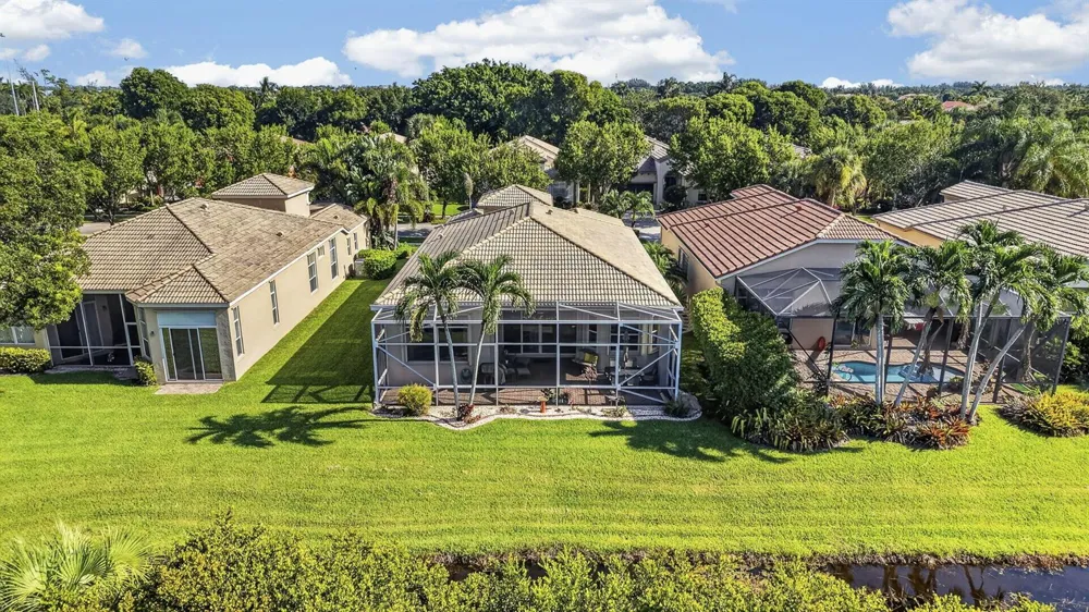 9902 Via Elegante Wellington, FL 33411