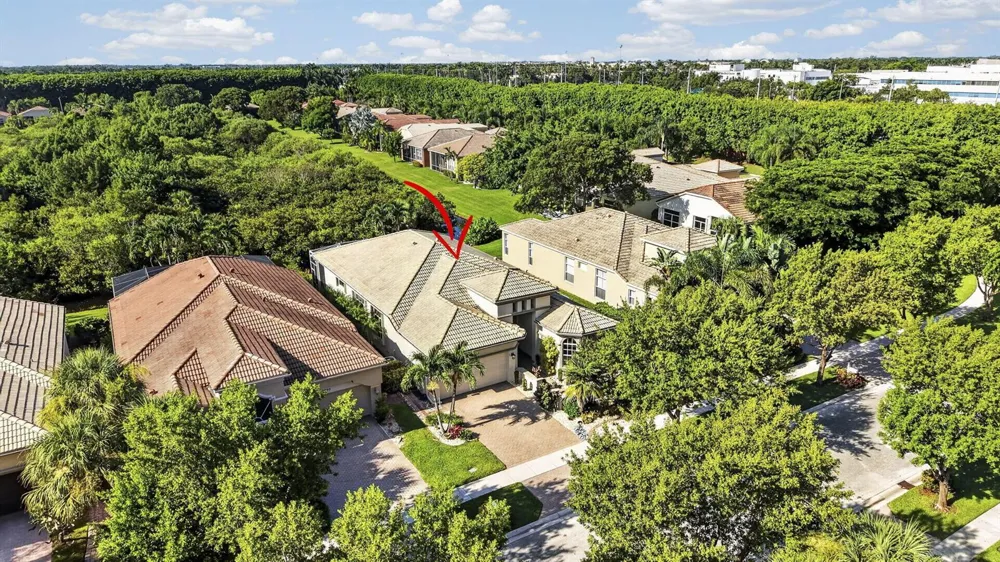 9902 Via Elegante Wellington, FL 33411