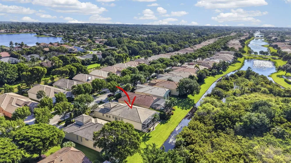 9902 Via Elegante Wellington, FL 33411