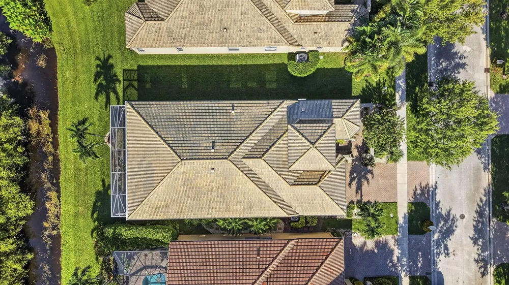 9902 Via Elegante Wellington, FL 33411