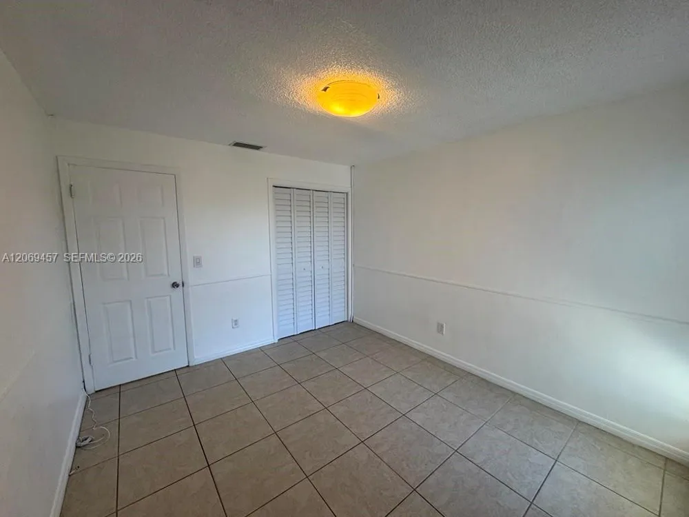 3011 SW 1st Ave #10 Miami, FL 33129