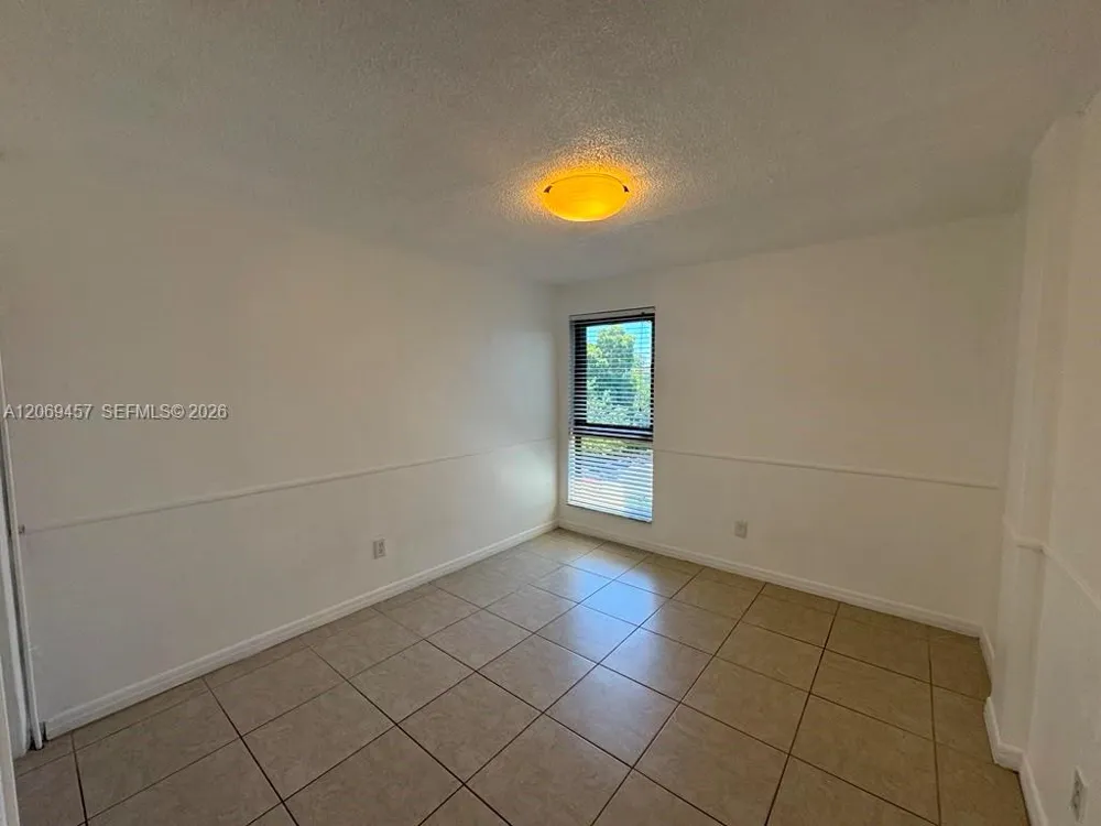 3011 SW 1st Ave #10 Miami, FL 33129