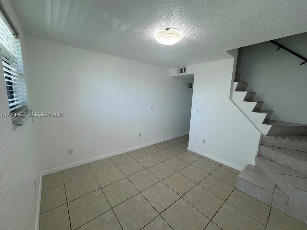 3011 SW 1st Ave #10 Miami, FL 33129