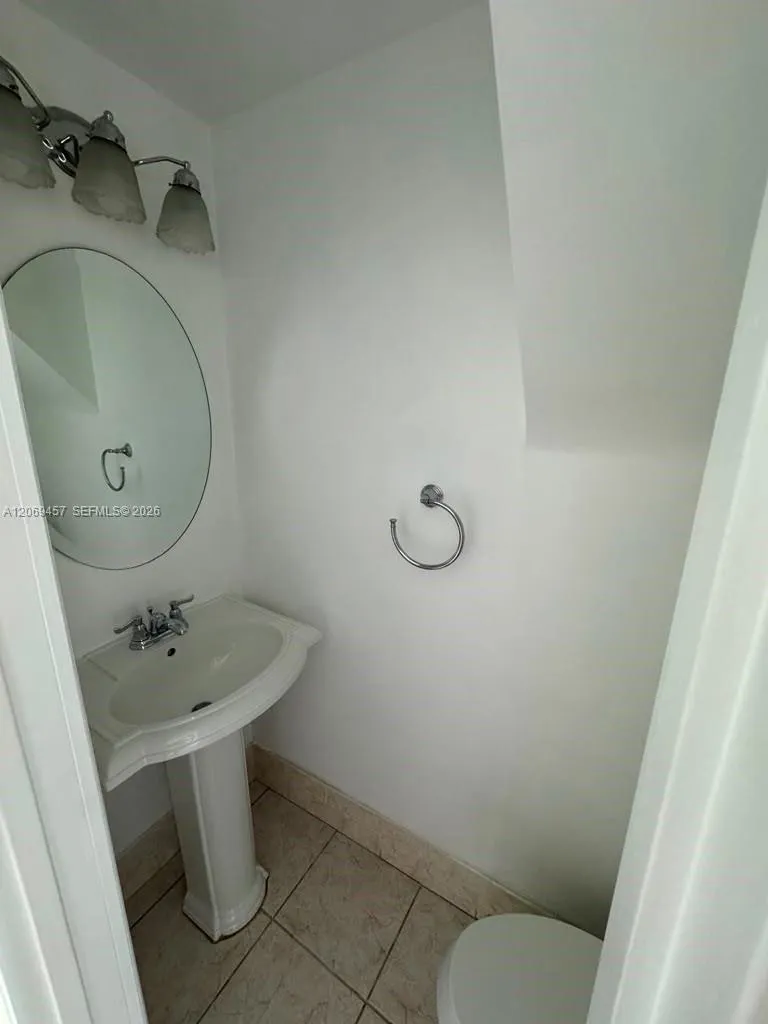 3011 SW 1st Ave #10 Miami, FL 33129