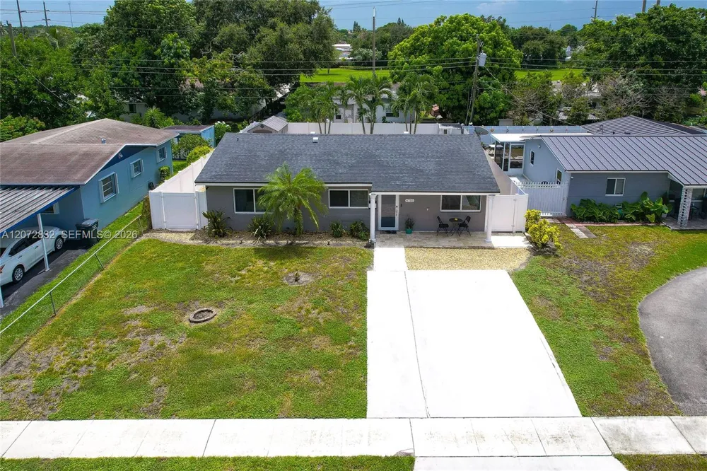 6750 Hope St Hollywood, FL 33024