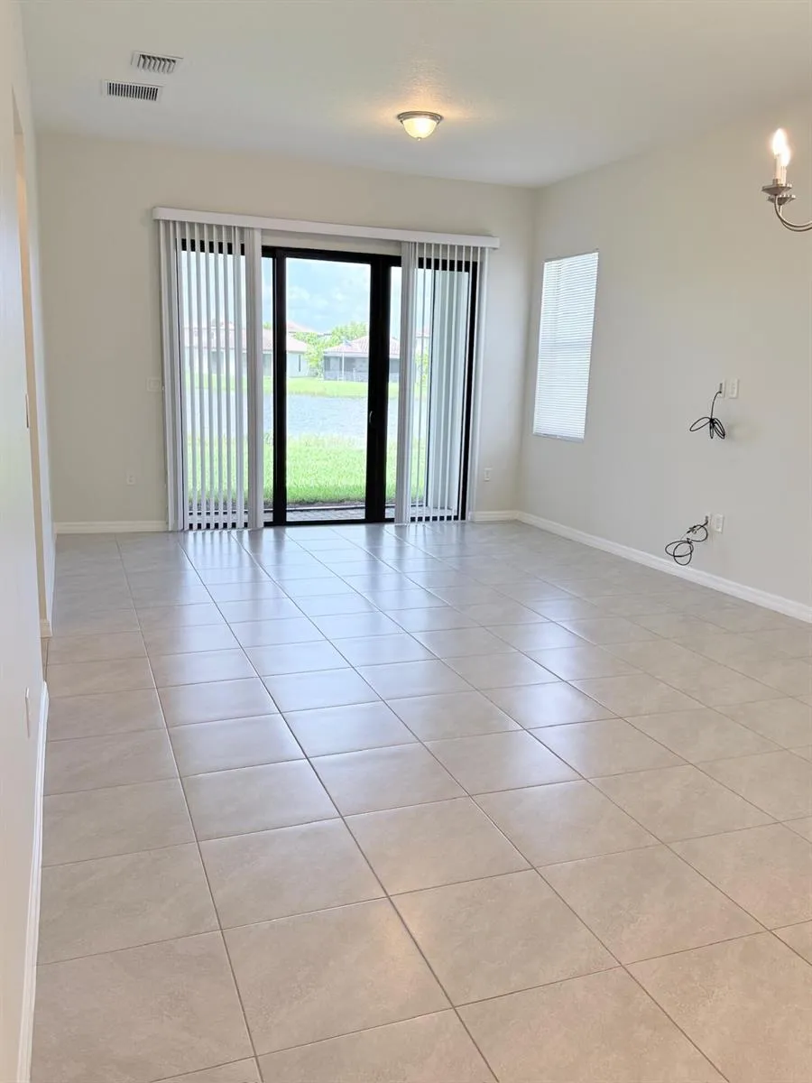 5489 Soria Avenue Ave Maria, FL 34142