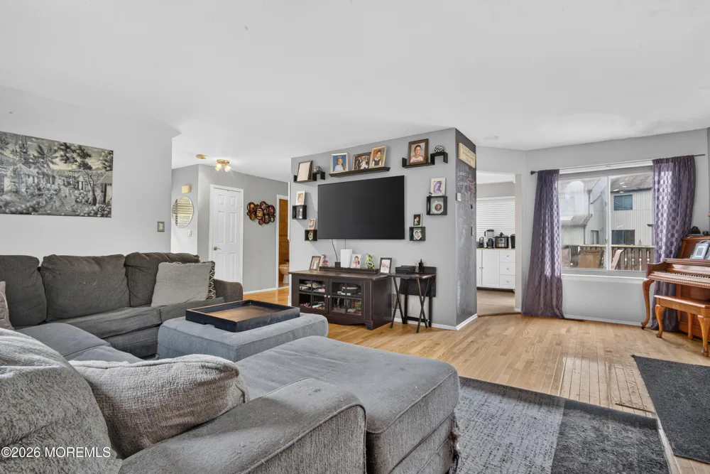 183 Goldmine Lane Old Bridge, NJ 08857