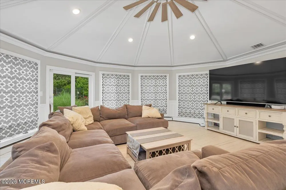 48 Lakeside Avenue Colts Neck, NJ 07722
