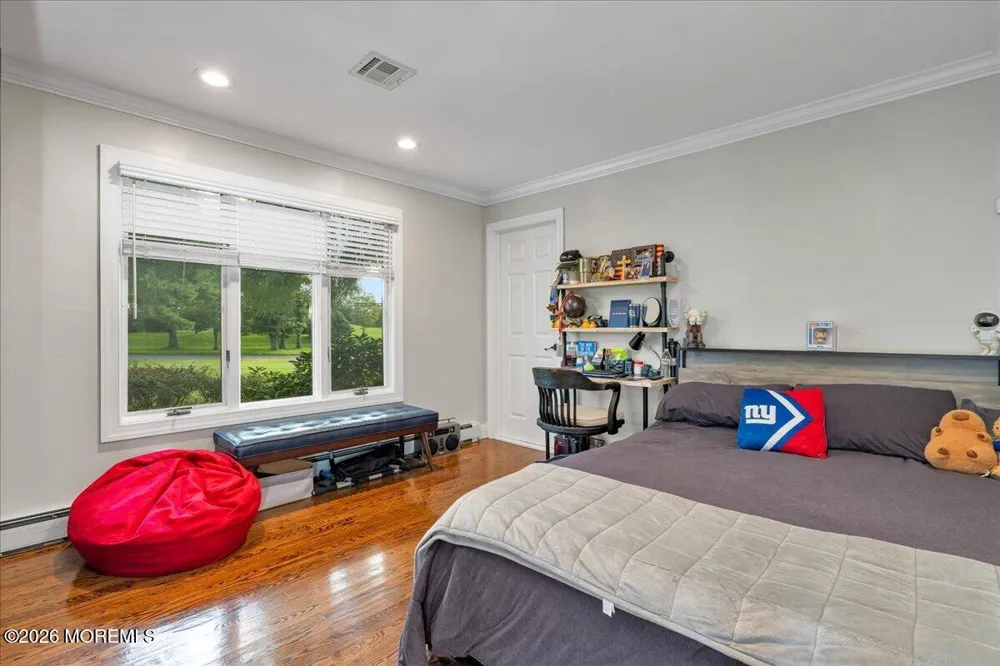 48 Lakeside Avenue Colts Neck, NJ 07722