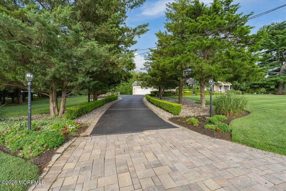 48 Lakeside Avenue Colts Neck, NJ 07722