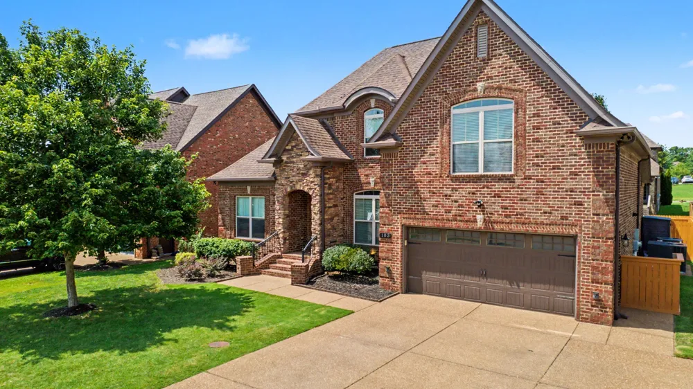 103 Shady Hollow Dr Mount Juliet, TN 37122