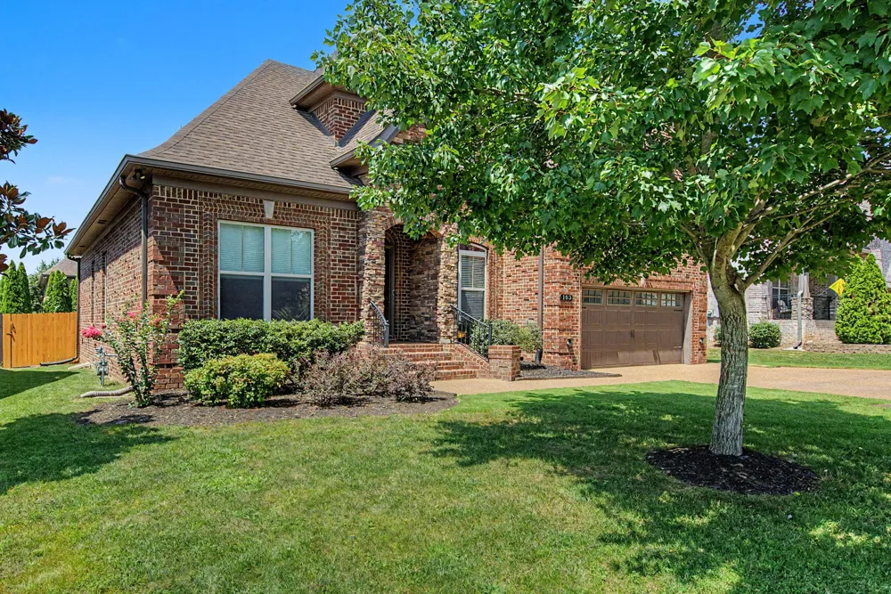 103 Shady Hollow Dr Mount Juliet, TN 37122