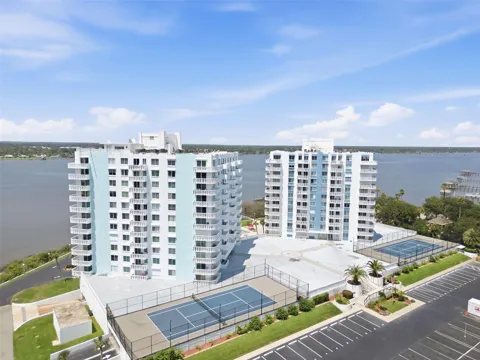 935 HALIFAX AVENUE #604