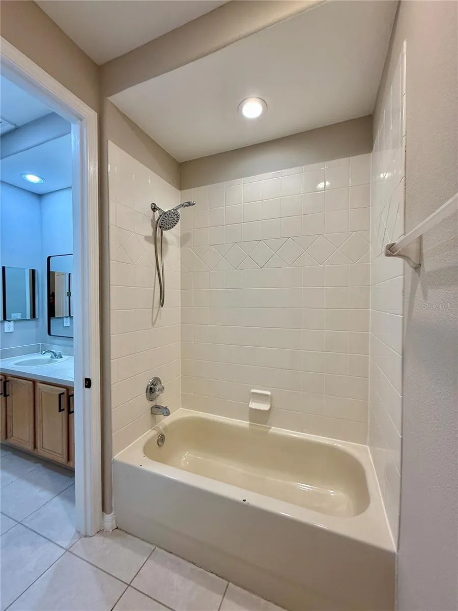 547 TERRACE SPRING DRIVE Orlando, FL 32828