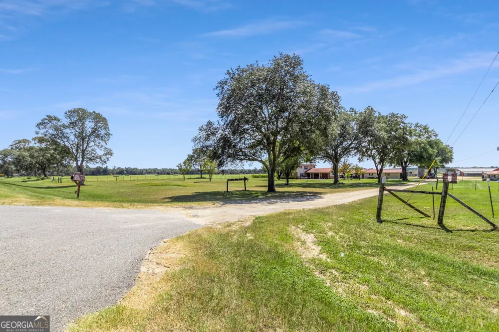 1110 Us Highway 280 W Reidsville, GA 30453