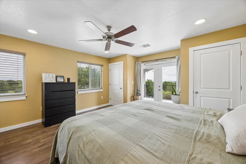 730 Spoke Hollow Road Lockhart, TX 78644