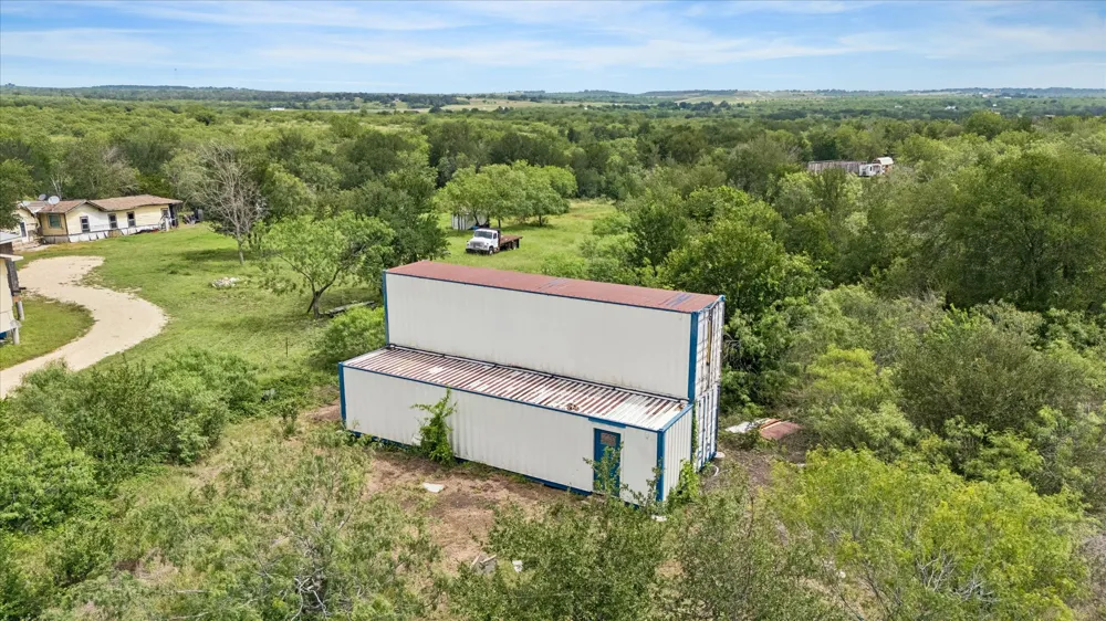 730 Spoke Hollow Road Lockhart, TX 78644