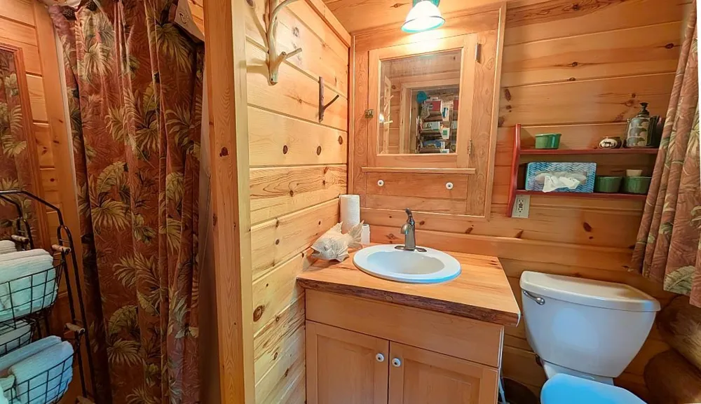7219 Thirtysix Cook, MN 55723