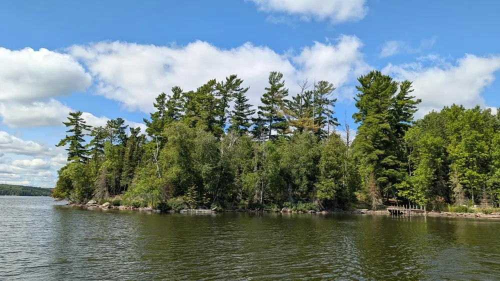 7219 Thirtysix Cook, MN 55723
