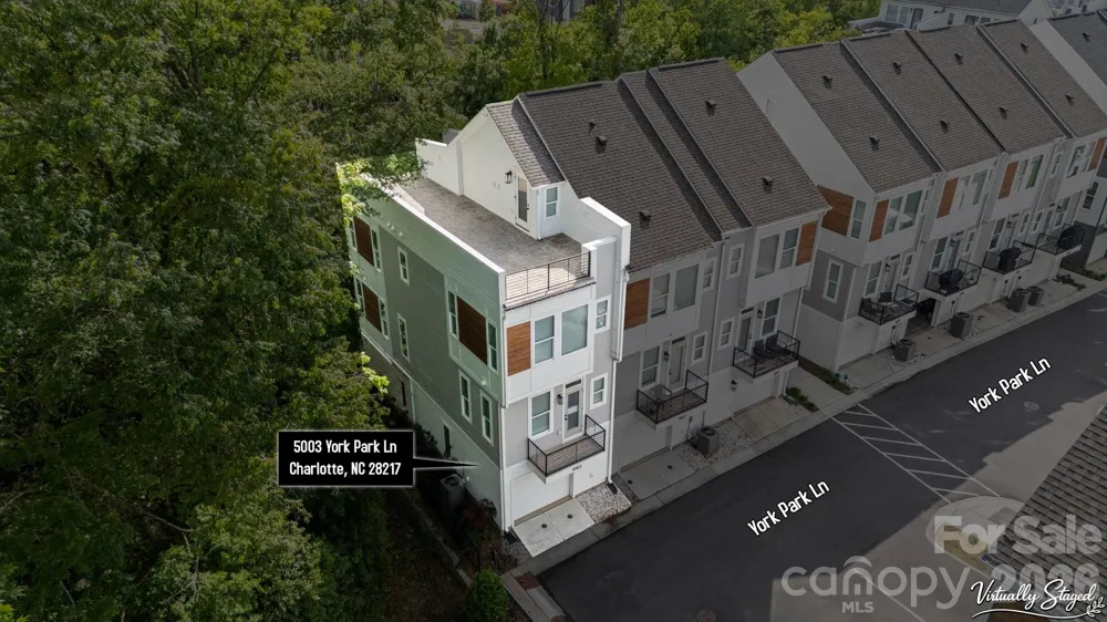5003 York Park Lane Charlotte, NC 28217