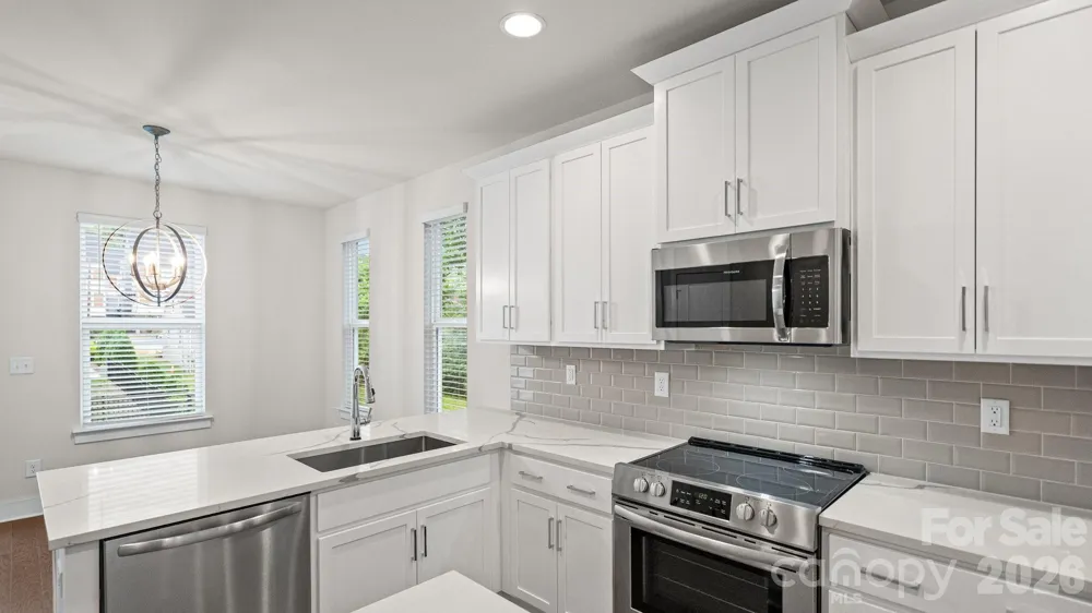 5003 York Park Lane Charlotte, NC 28217