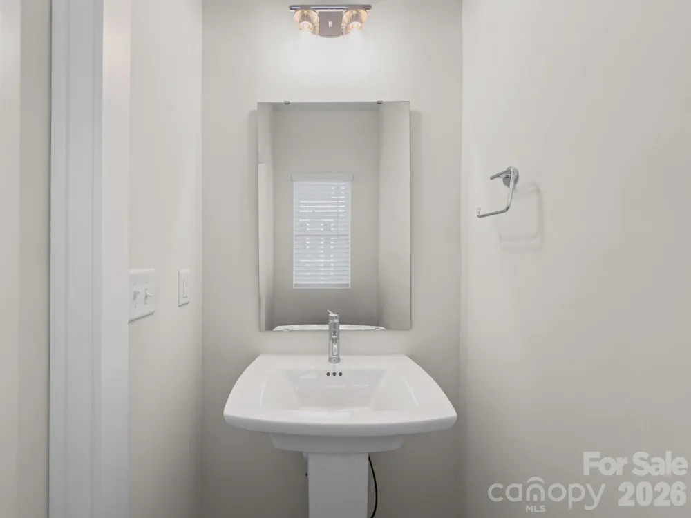 5003 York Park Lane Charlotte, NC 28217