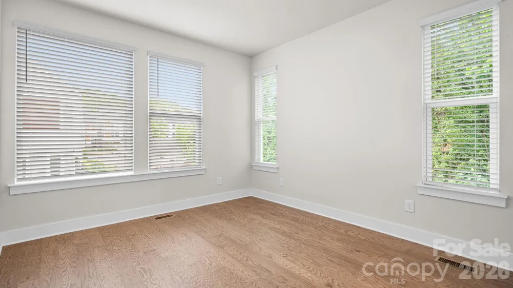 5003 York Park Lane Charlotte, NC 28217