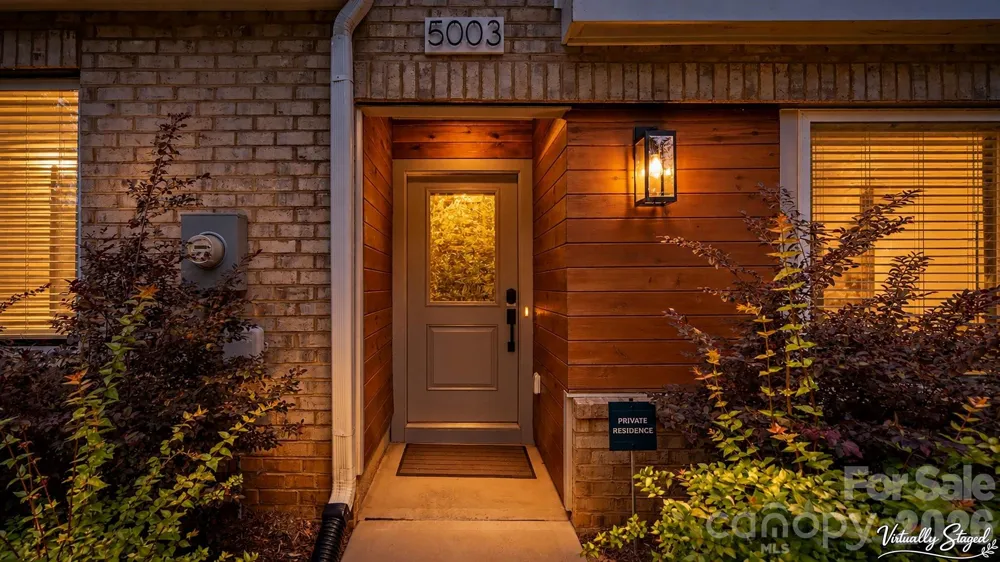 5003 York Park Lane Charlotte, NC 28217