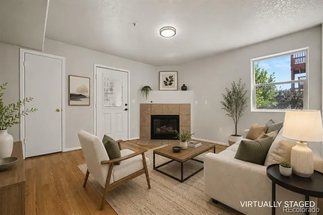 960 S Dawson Way #1 Aurora, CO 80012