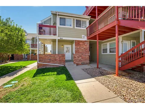 960 S Dawson Way #1
