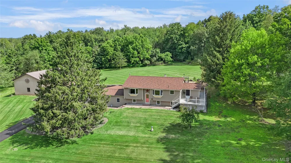 142 County Route 22 Johnson, NY 10933