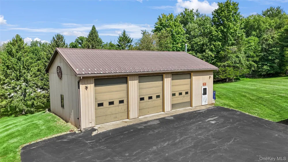 142 County Route 22 Johnson, NY 10933