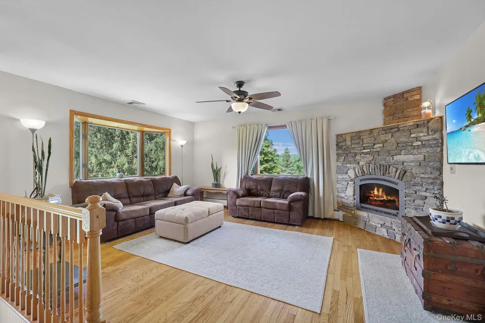 142 County Route 22 Johnson, NY 10933