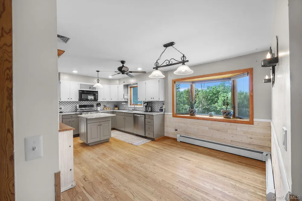142 County Route 22 Johnson, NY 10933
