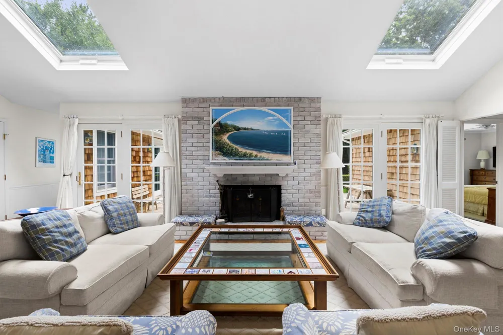 4 Foster Road Quogue, NY 11779