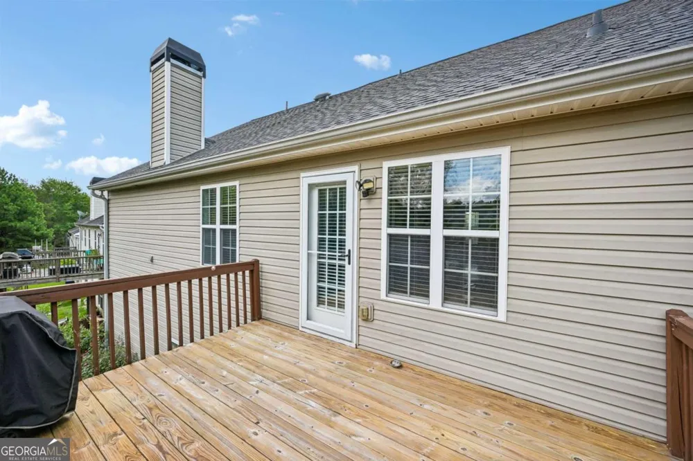 207 Overlook CT Dallas, GA 30157